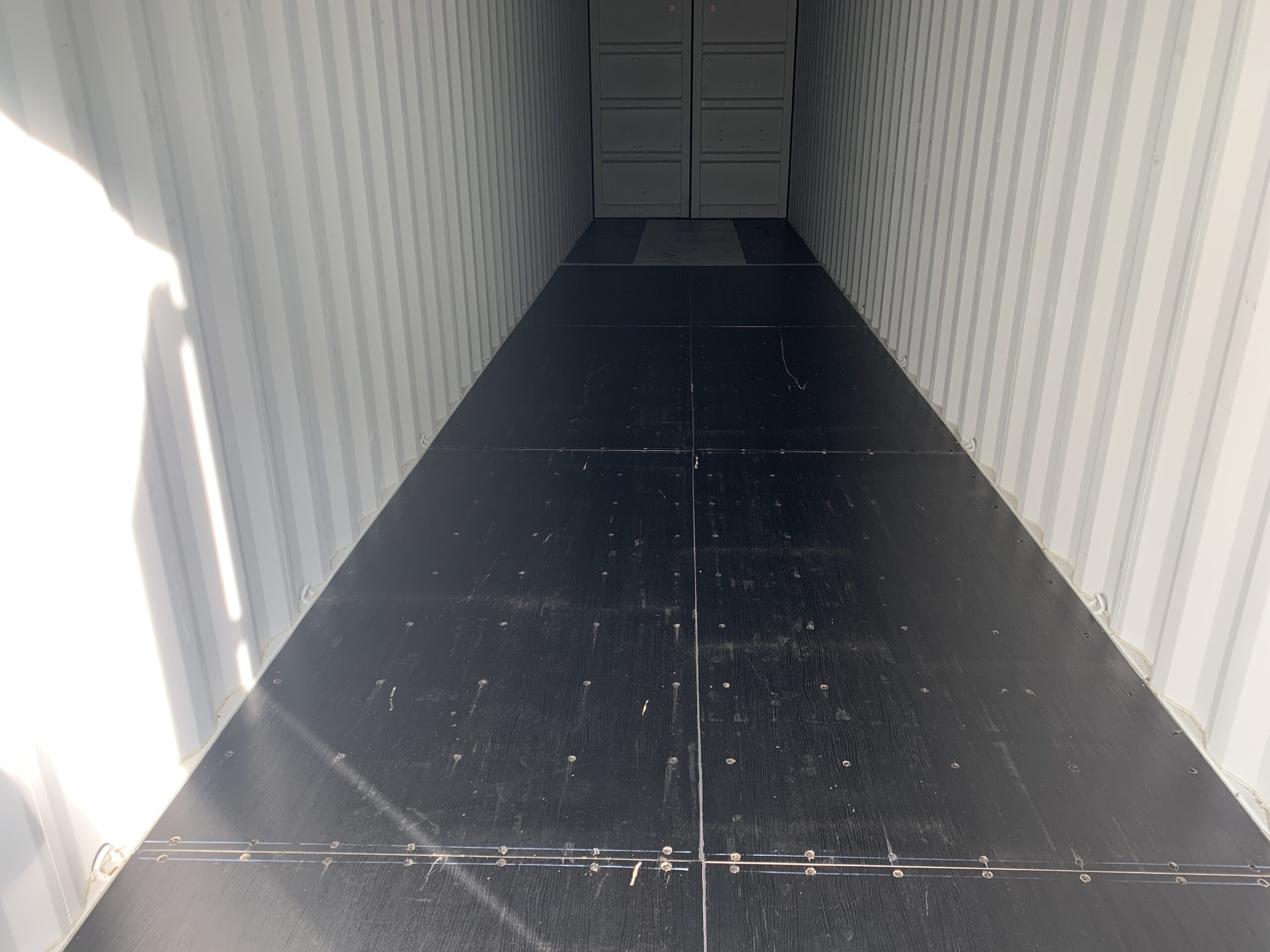 Contenedor 40 Pies High Cube Open Side – Lado completamente abierto, Color Gris - Imagen 7