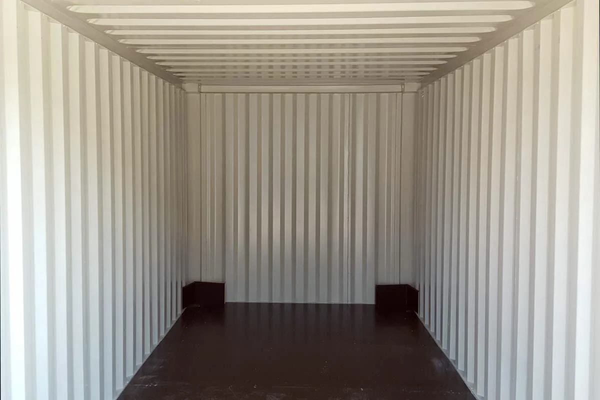 CONTENEDOR AUTOSERVICIO DE 20 PIES CON PISO DE BAMBÚ - Imagen 6